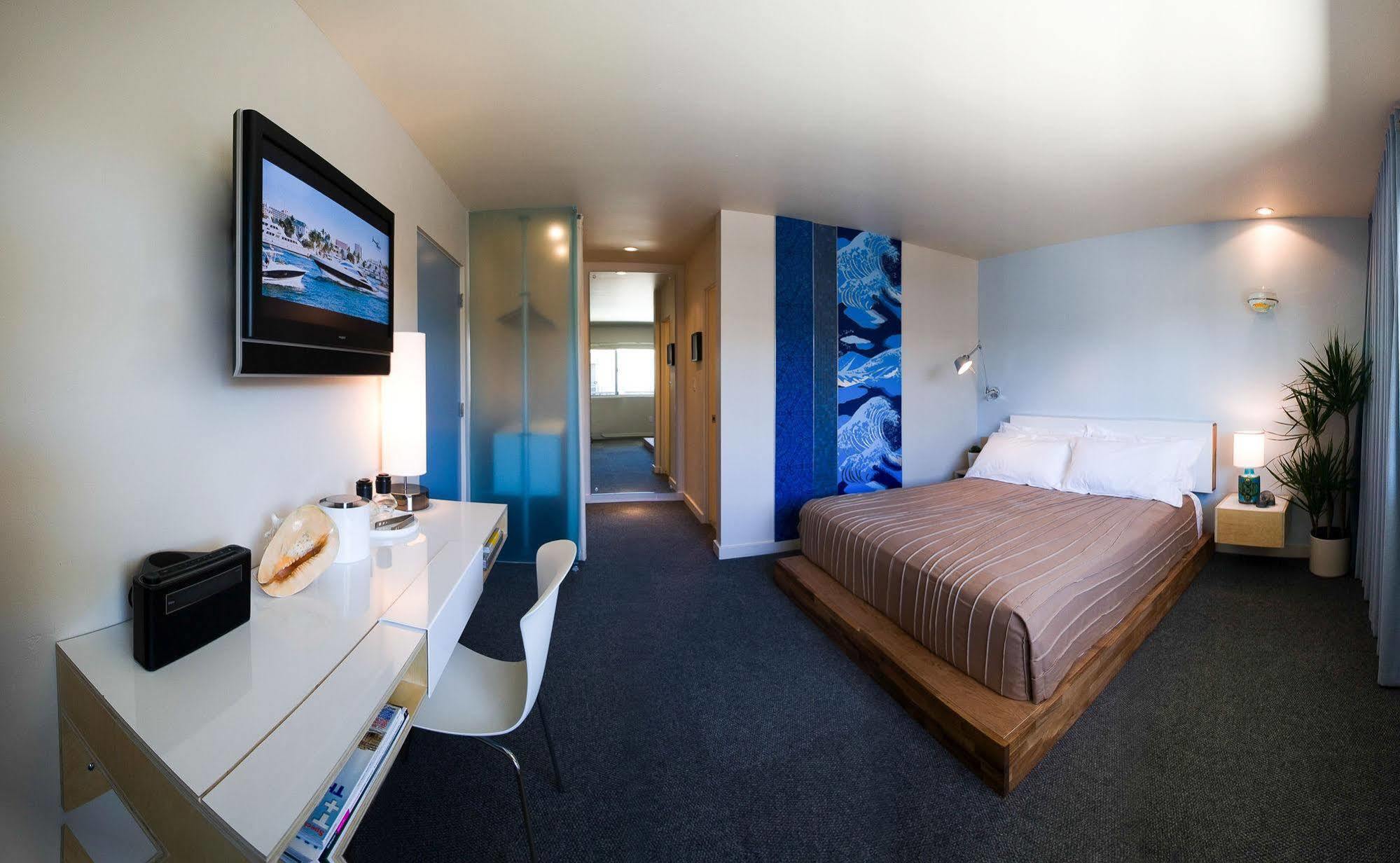The Pearl 4*